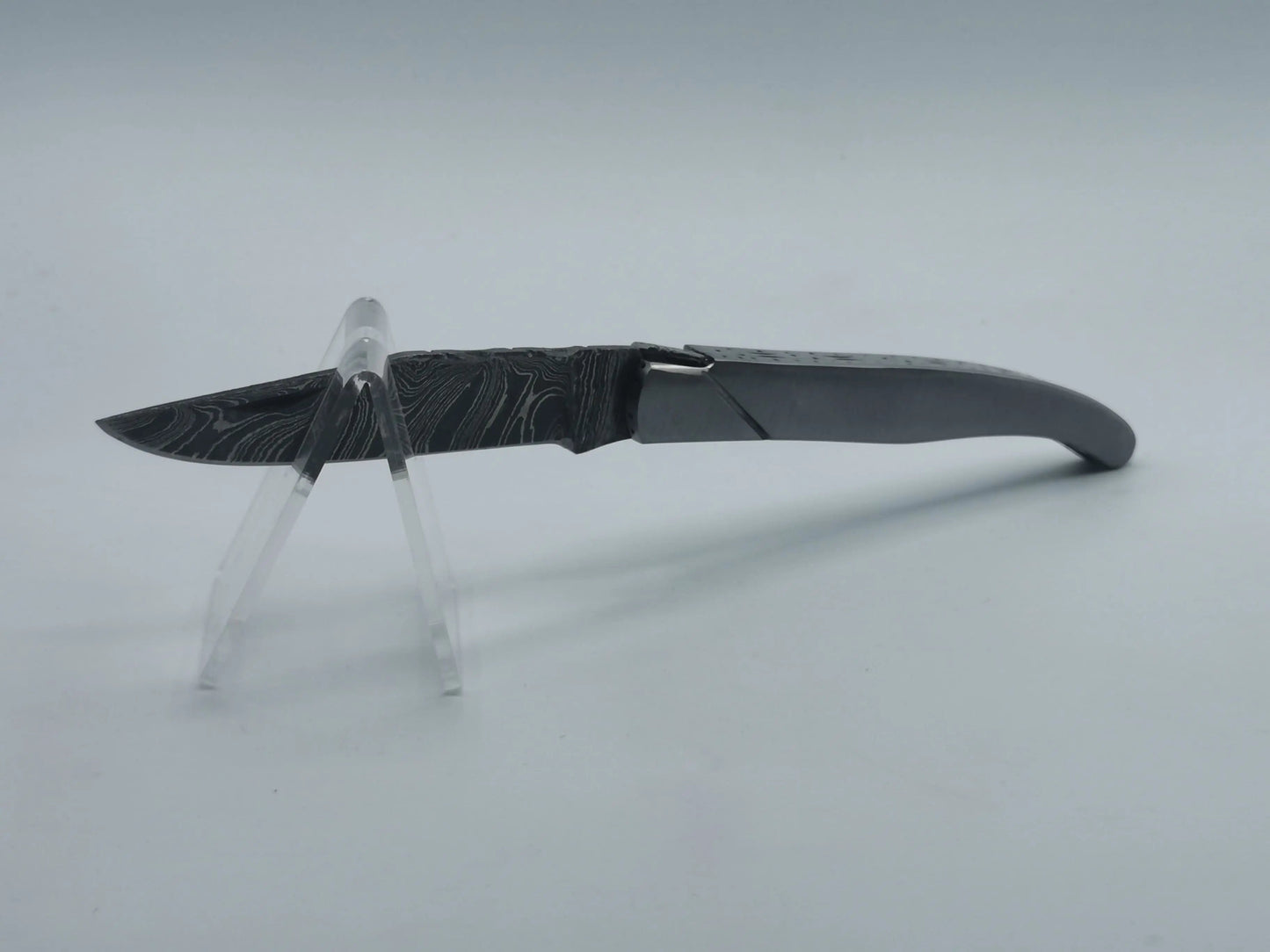 Couteau de Poche en Damas - Le Ventoux Hosteel